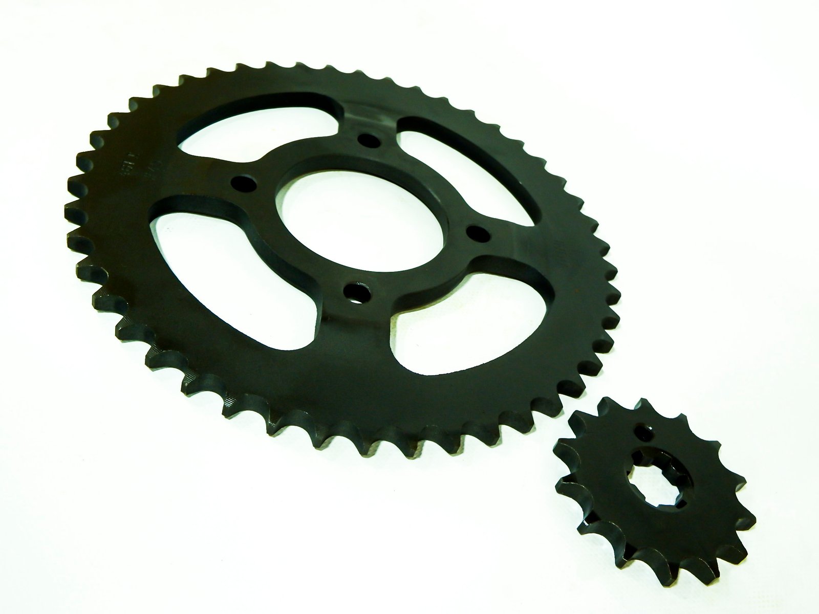 Kit Piñón Race 43T–14T Paso 428 para Yamaha Libero - Image 3