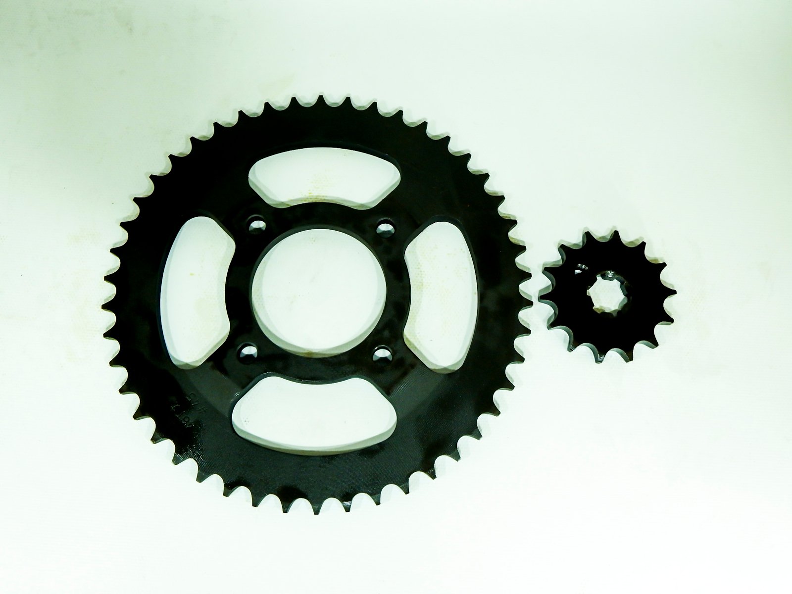 Kit Piñón Race 43T–14T Paso 428 para Yamaha Libero - Image 7